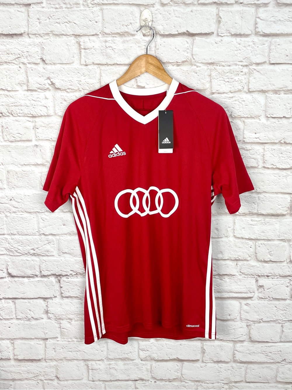 Adidas Audi Red Soccer Jersey Size Large New!